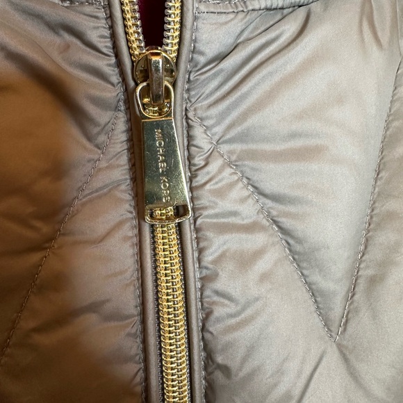 Michael Kors Green Quilted Puffer Jacket - Picture 3 of 5